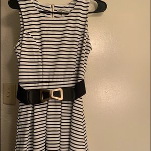Striped sleeveless dress